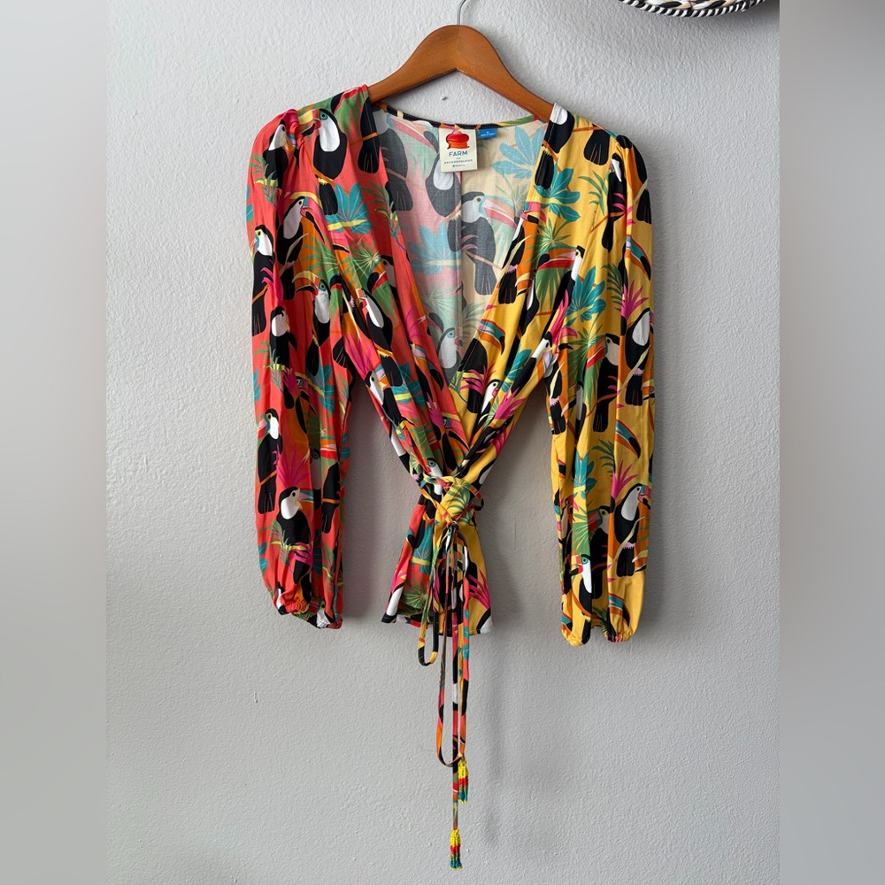 Farm Rio x Anthropologie Toucan Rainforest Tassel Wrap Blouse Women’s Medium - Picture 5 of 13